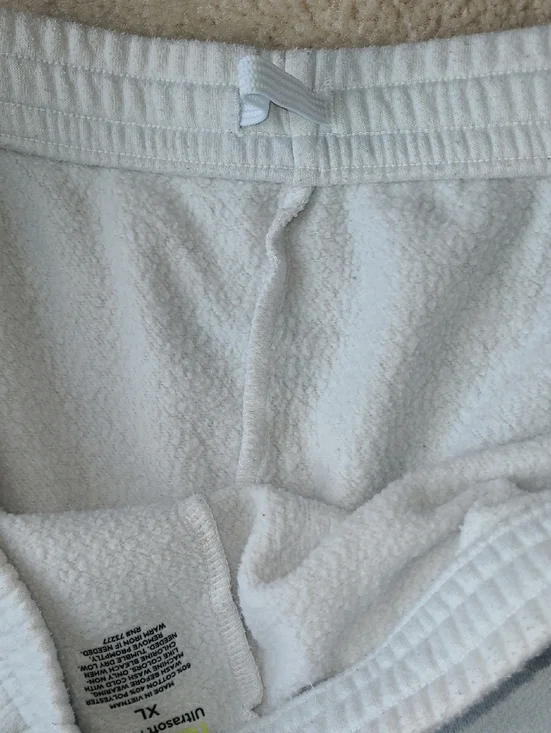 tek gear Light Gray Ultrasoft Fleece Shorts - Picture 7 of 7